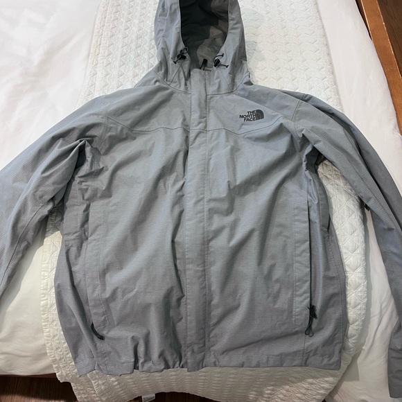 The North Face men’s rain jacket. Size M. - Picture 2 of 4